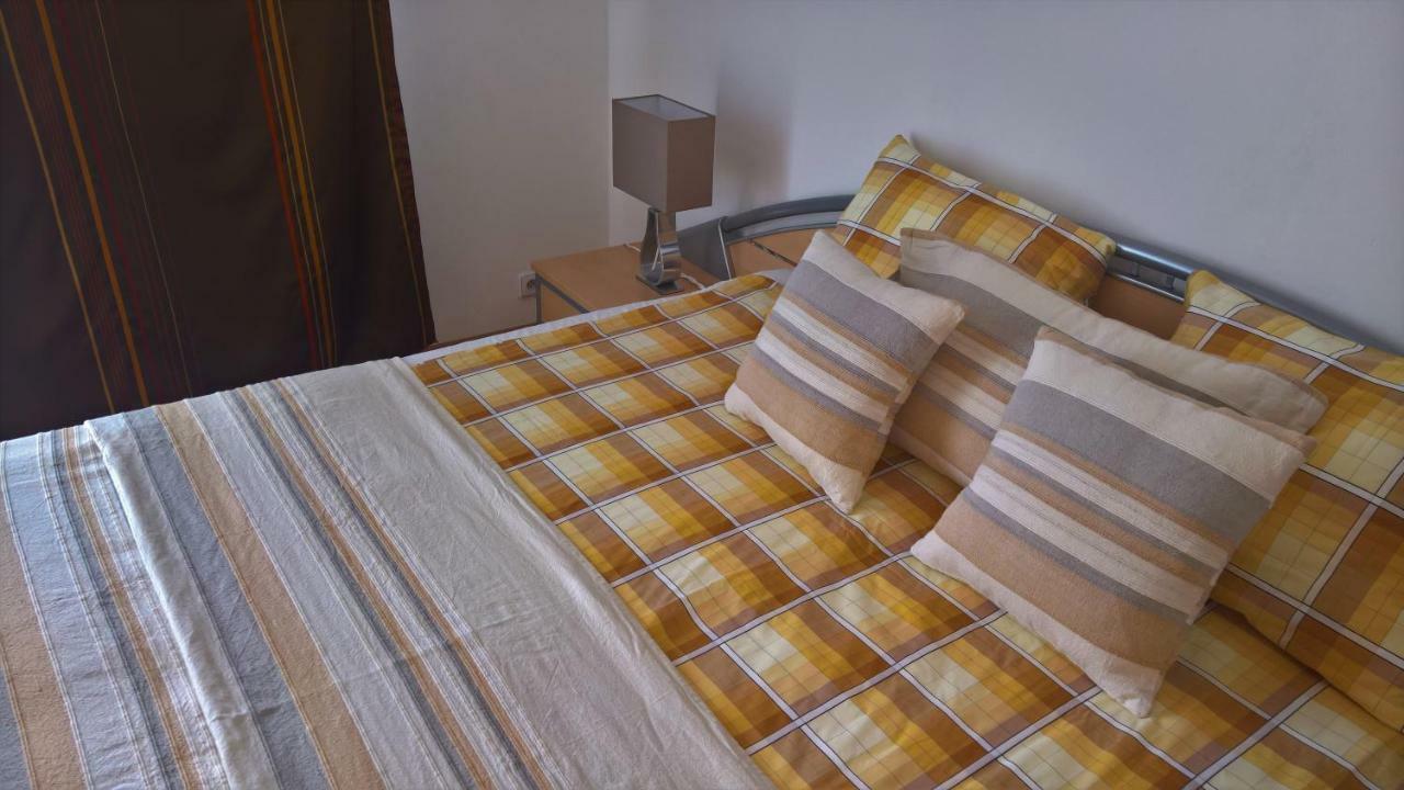 Apartmán Zderadova Brno Exterior foto